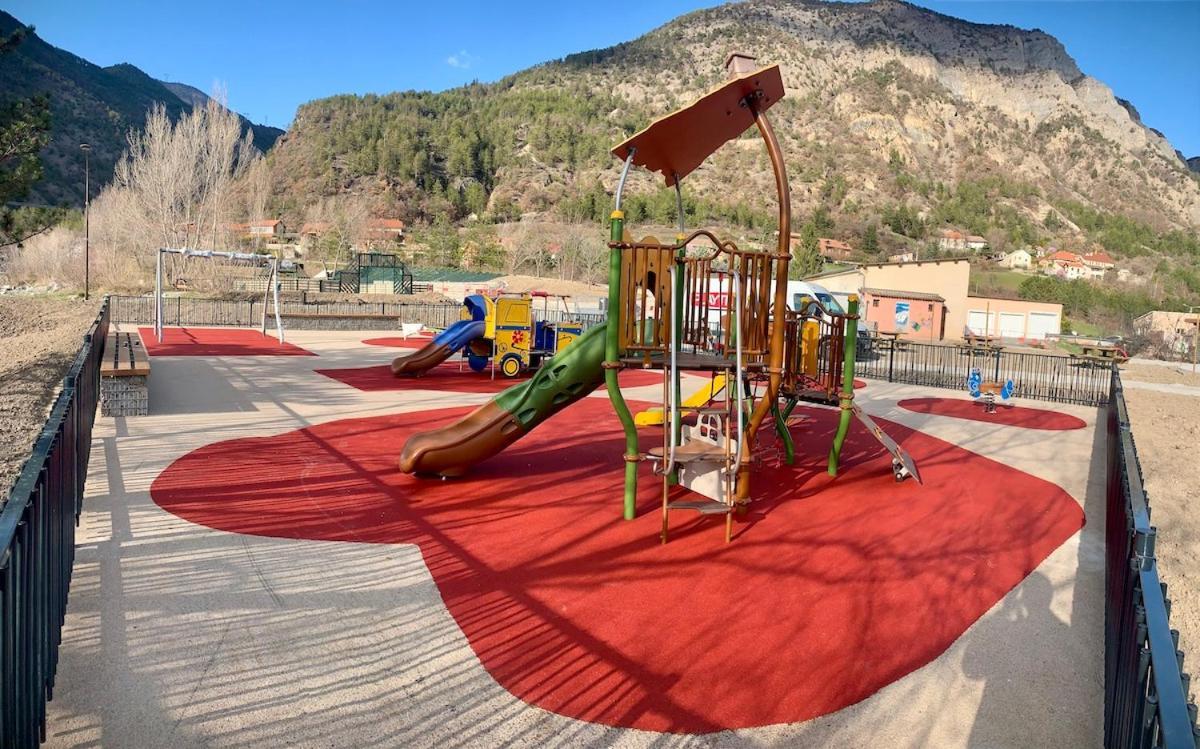 Le Pain Parasol Daire Espinasses Dış mekan fotoğraf